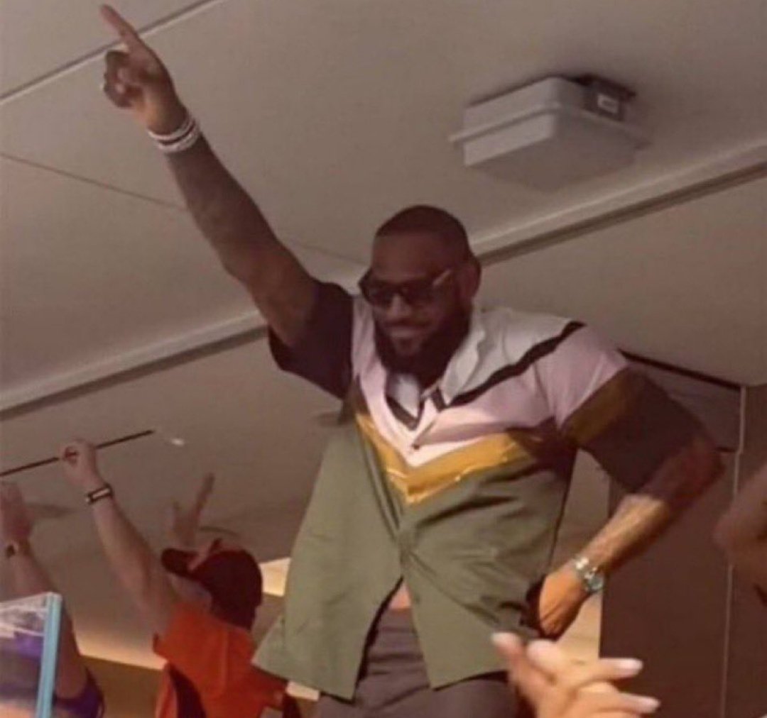 Mr.. kodak🤠 tweet media