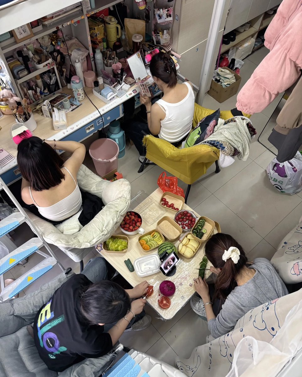 小晴 tweet media
