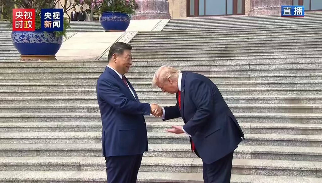 JB25kM's tweet photo. @Xinliuu5s7 @zengying1107 那这个你爱看吗 https://t.co/GeOg1e10eR