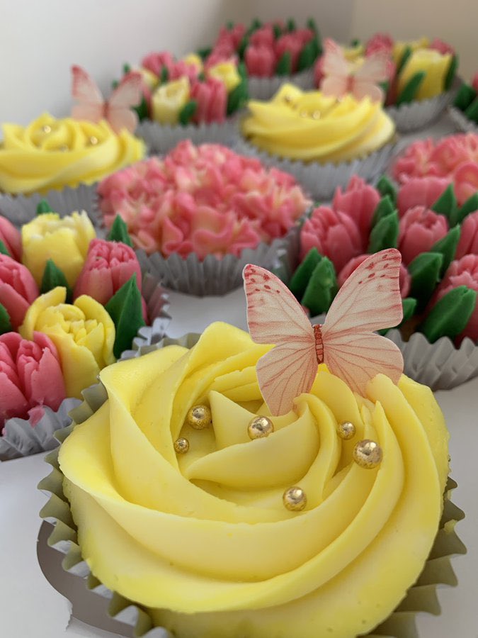 Poppy's Cupcakes tweet media