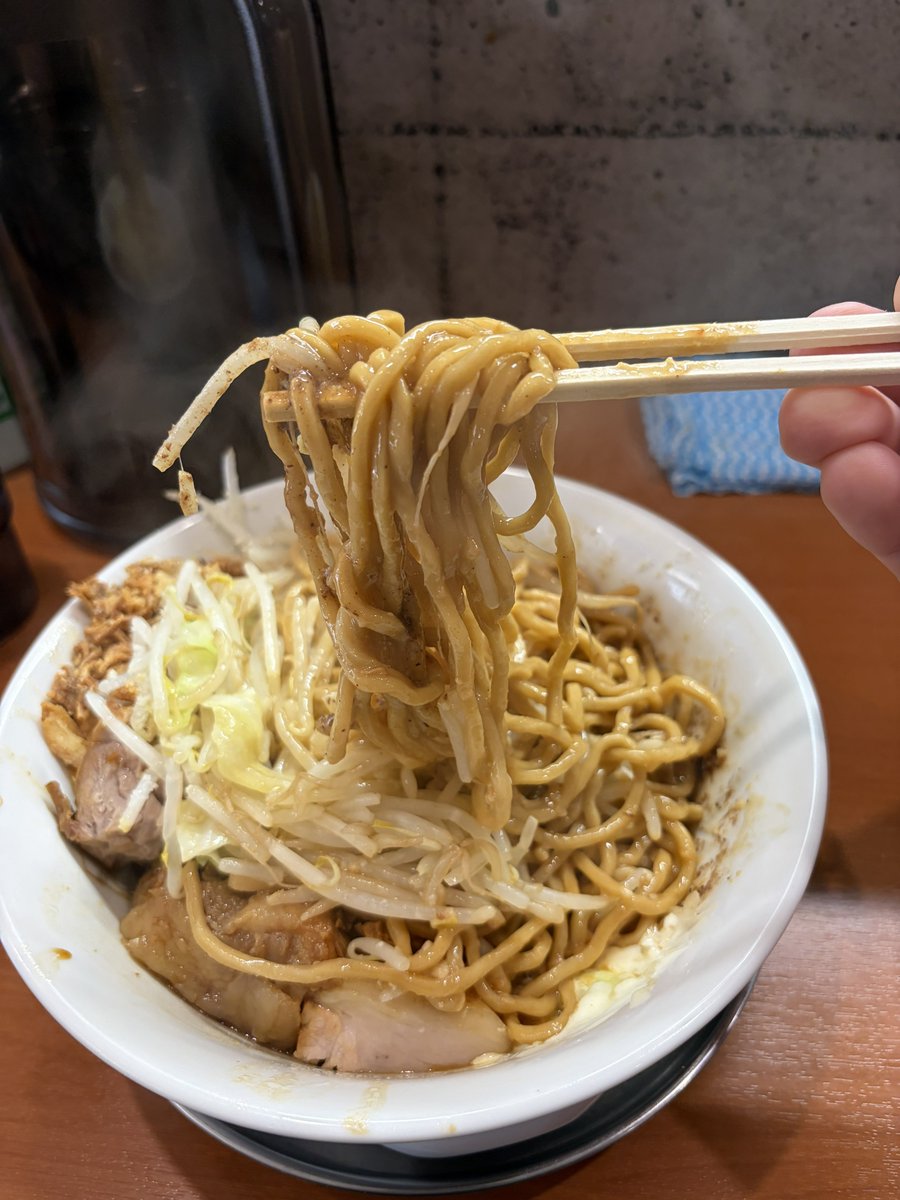 えれーぬ tweet media