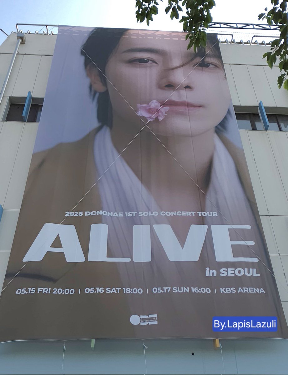 77taurus77's tweet photo. 드디어 열리는 동해의 독무대!21년을 기다린 보람이 있네. 무대 위에서 가장 빛날 동해를 응원해!!긴장하기보다는, 그 누구보다 무대 위에서 행복한 동해의 모습을 보여줘. 언제나 곁에서 파란 물결로 응원할게!!첫 콘서트 파이팅!
#DONGHAE #동해 #SoloConcert #21년의기다림 #이동해_첫솔콘_축하해 https://t.co/n5JgAVimWr