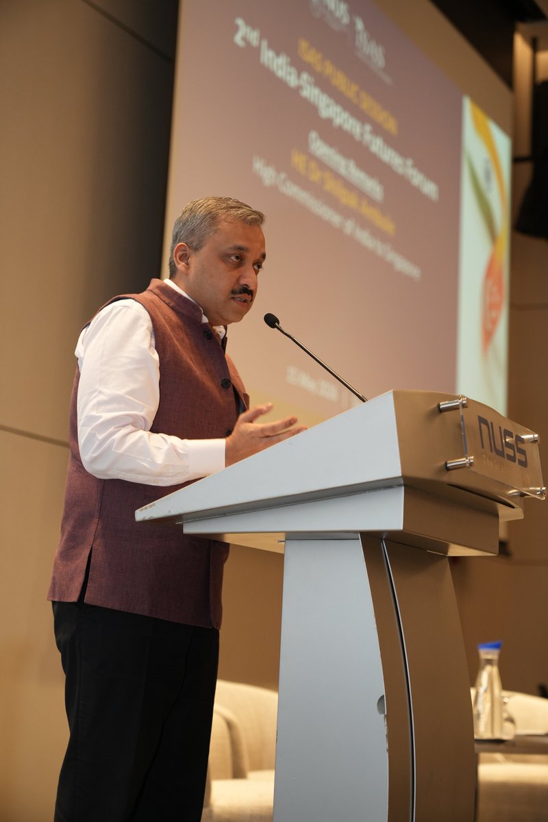 HCI_Singapore's tweet photo. 2nd India Singapore Futures Forum
🇮🇳🤝🇸🇬

Ms Gan Siow Huang, Minister of State of @MFAsg & @MTI_Sg delivered the keynote address at the inaugural session of the 2nd India Singapore Futures Forum. She highlighted the steady growth of 🇮🇳🇸🇬 cooperation and ongoing joint efforts to realise its potential. 

In his address, High Commissioner outlined how both countries are working together for further strengthening 🇮🇳🇸🇬 Comprehensive Strategic Partnership; from trade, investments, defence, P-P contacts to emerging areas of semiconductors, maritime connectivity, healthcare, digitalisation and green economy. 

It was followed by a panel discussion on the topic of “India-Singapore Cooperation in a Fragmenting Global Economy”, with participation of Prof Tan Tai Yong, President of @suss_sg, @MalikAshok of The Asia Group, Ms Sonal Varma of Nomura Singapore and Prof Iqbal Singh Sevea, Director of @ISASNus.