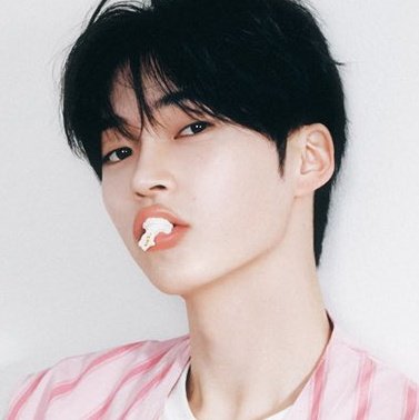 성, Hanbin. tweet media