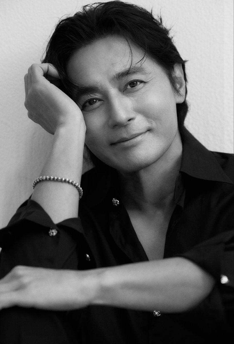 Kstyle_news's tweet photo. チャン・ドンゴン、13年ぶりとなる日本ファンミーティングが決定！

▼9月21日に東京で開催“紳士からの感謝状”
https://t.co/BWFZliJJOd

#チャンドンゴン #JangDongGun https://t.co/aqEnwaA3XJ
