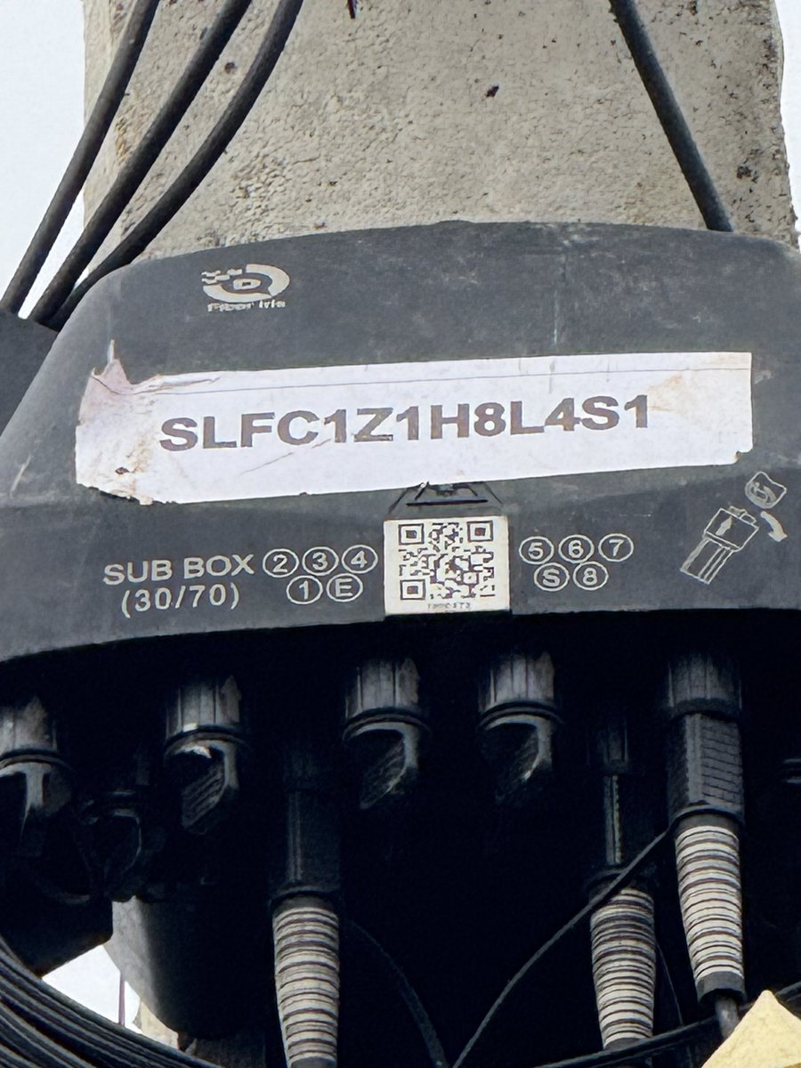 ayzeys's tweet photo. @MTN180 @MTNNG @NgComCommission 
Good Morning to the appropriate Body I am saddened to report that I paid for Fibre X  on 2/5/2026 and which it got fixed and up till now that is 15/5/2026 I am unable to use the said network this is a form of robbery.pls help. https://t.co/epeMH5xgQr