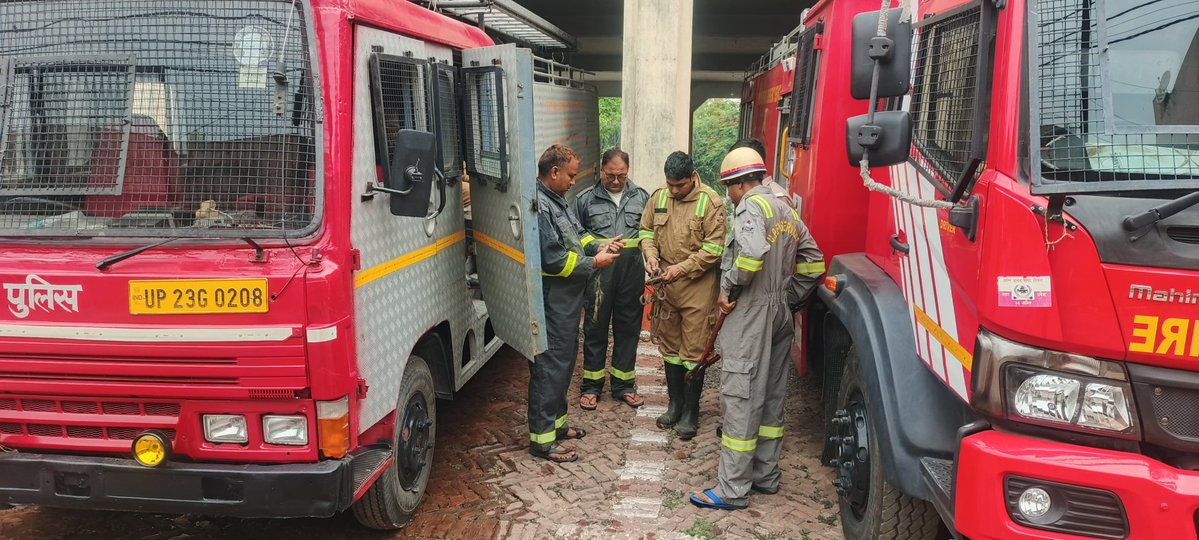 Pilibhit Fire And Emergency Services tweet media