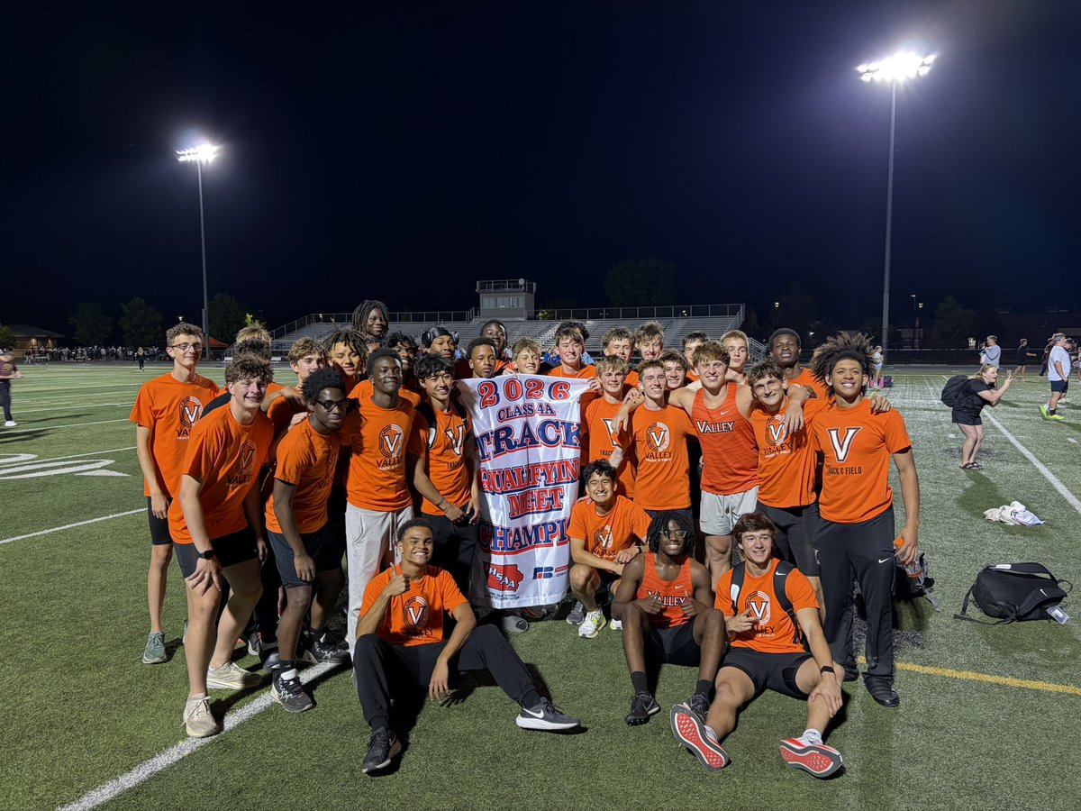 ValleyXCTF's tweet photo. Another fun night for the tigers! Meet results: https://t.co/99OgsSv1Iu https://t.co/Un4bkylnTW