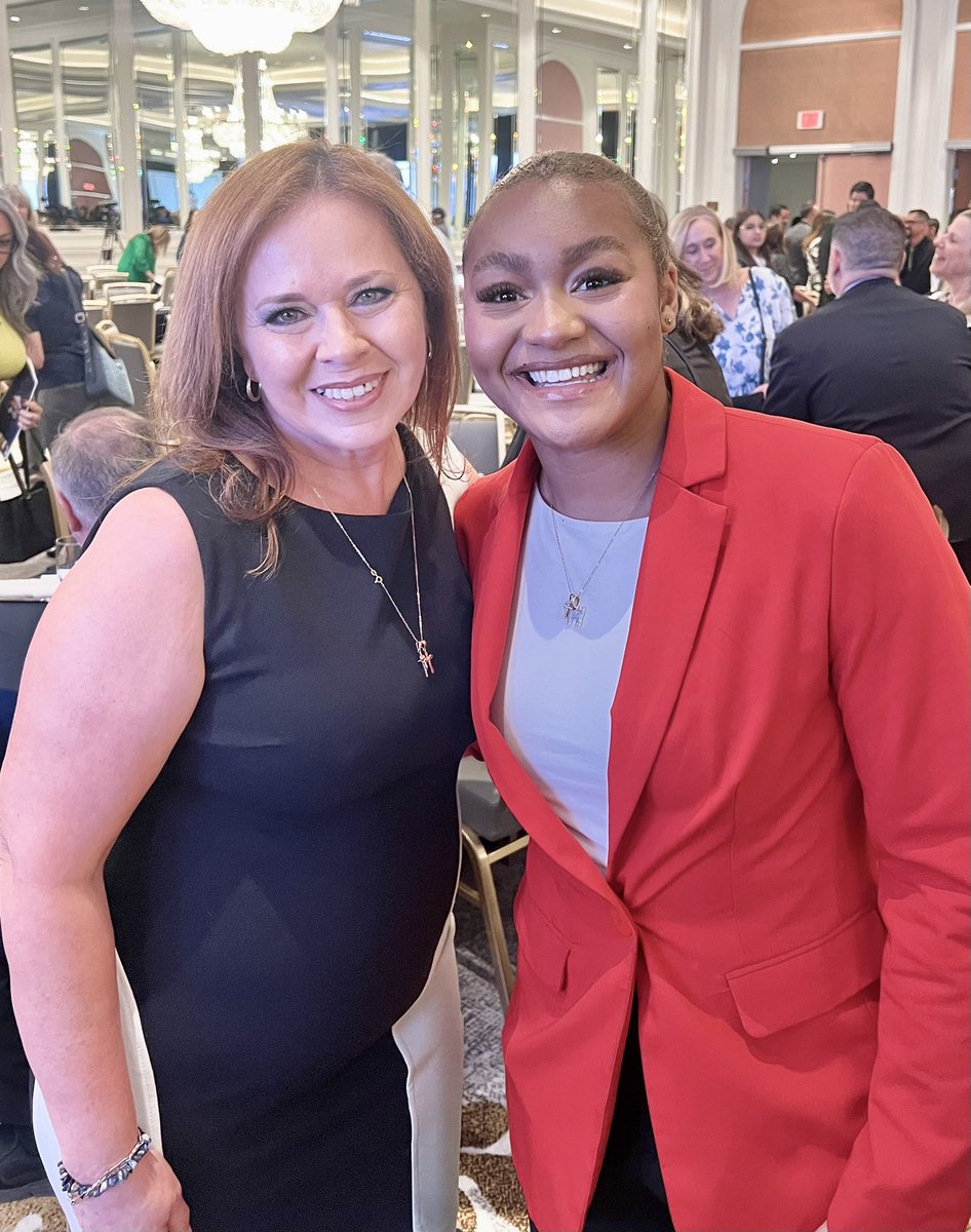 RubinaJurado's tweet photo. State of the District 2026 - ran into my former East Point student State Wrestling Champion- Cydney Davis 💪🏼and my former Principal now City Rep for District 7 - Mrs Lily Limón #EducatorImpact https://t.co/yh0bAsuVPy