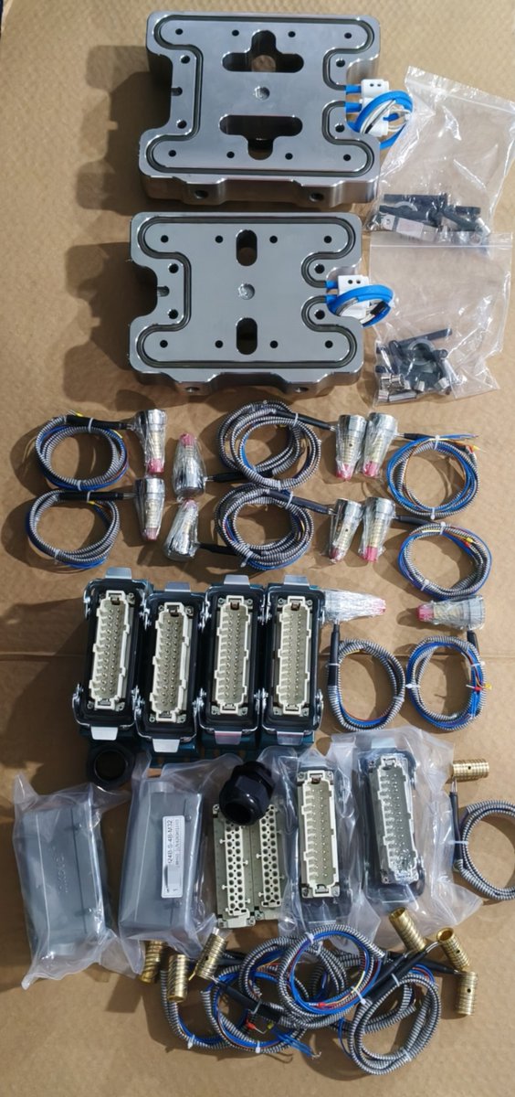HOTRUNNERPLG01's tweet photo. We provide one-stop hot runner system services with rapid delivery, reliable quality, and remarkable cost savings for your production.
#HotRunner #plasticmold #injection #mold #nozzle #Plasticinjection #sıcakyolluk #rezistans #kalip #petmold #sicakyolluksistemi #Heißkanaltechnik https://t.co/VGUusyiFDf