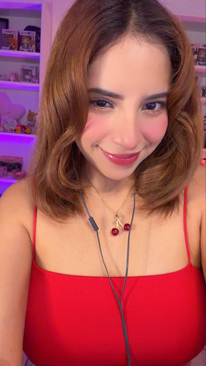 MonyWTF tweet media