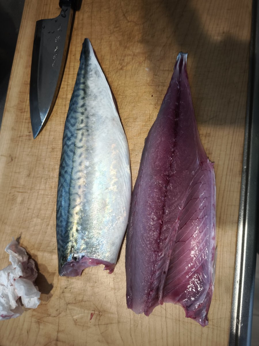 UberToshi's tweet photo. いつもしめ鯖ミスるから今回は美味く作りたい https://t.co/J6SDmq3sEt