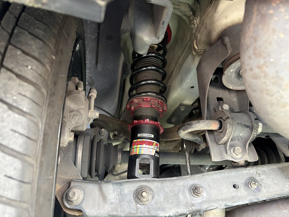 GarageKAZU1926's tweet photo. 中古車情報更新のご案内です🙏
トヨタ ZN6 86 GT
6MT車検令和9年3月 距離15.9万キロ
静岡ナンバー乗り出し123万円
破損の為エアロをTRD風に交換した為、同時に中古フルタップ車高調とウェッズスポーツ18インチアルミ、良品ハンドルへ交換しました。
詳細はツリーグーネットサイトよりお願い致します🙇🏻‍♂️ https://t.co/9vToaa3Rv1