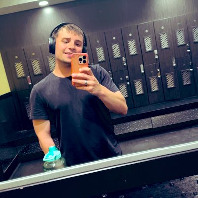 Josh Lee tweet media