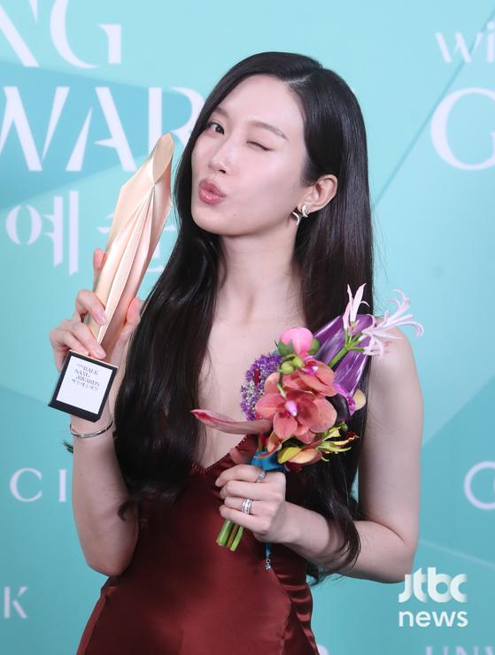 신신커플 tweet media