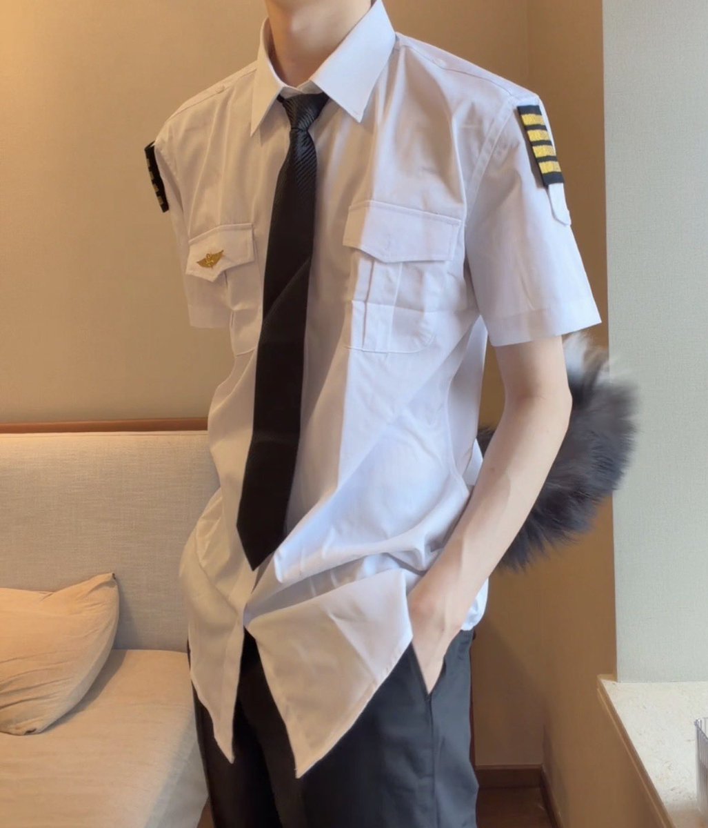 xiaokeledaj8's tweet photo. 跟我一起✈️ https://t.co/kWB6ibDQ3t
