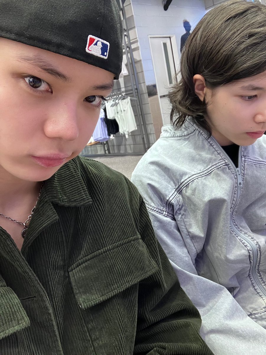 아들이ididit tweet media