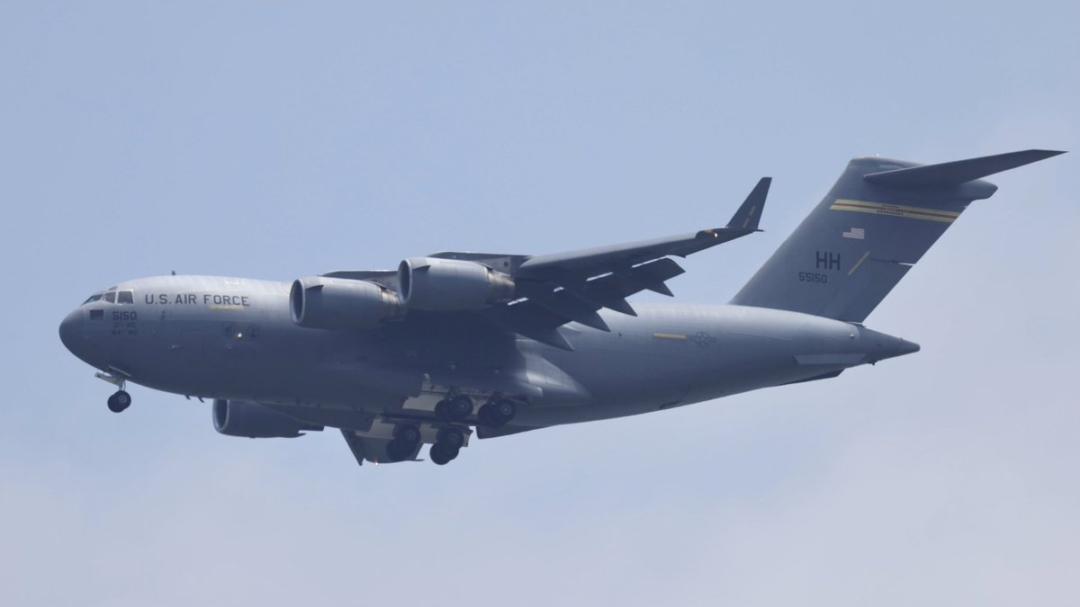 横田基地 11:38 RWY36↘︎ C-17A 05-5150 JB Pearl Harbor-Hickam
