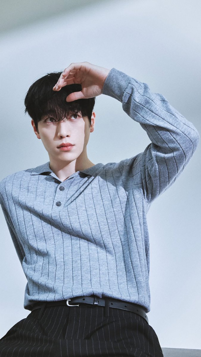 timetokkang's tweet photo. 260515 드로우핏 인스타 스토리 #서강준 https://t.co/d24DOaSIEz