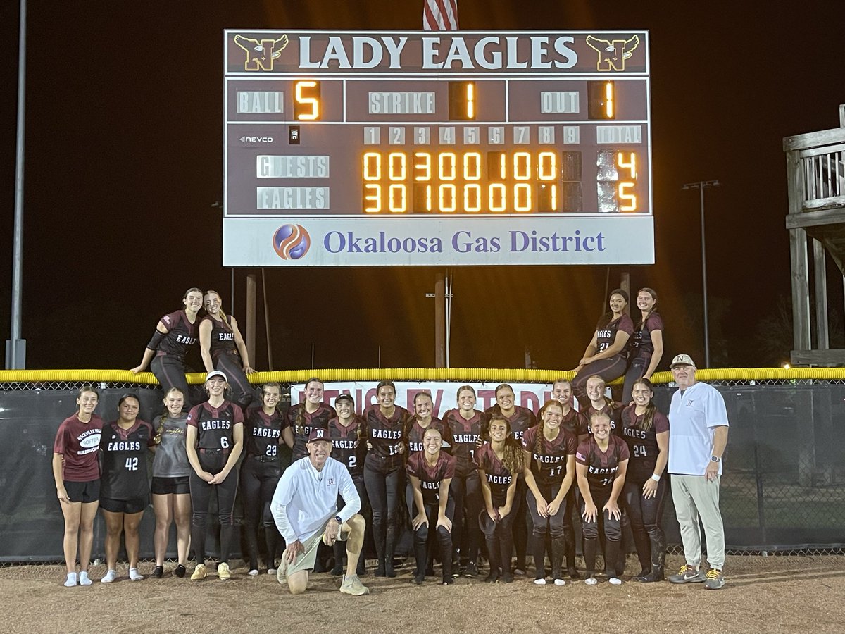 NHS Softball tweet media