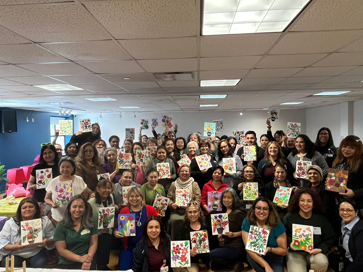 Consulado General de México en Chicago tweet media