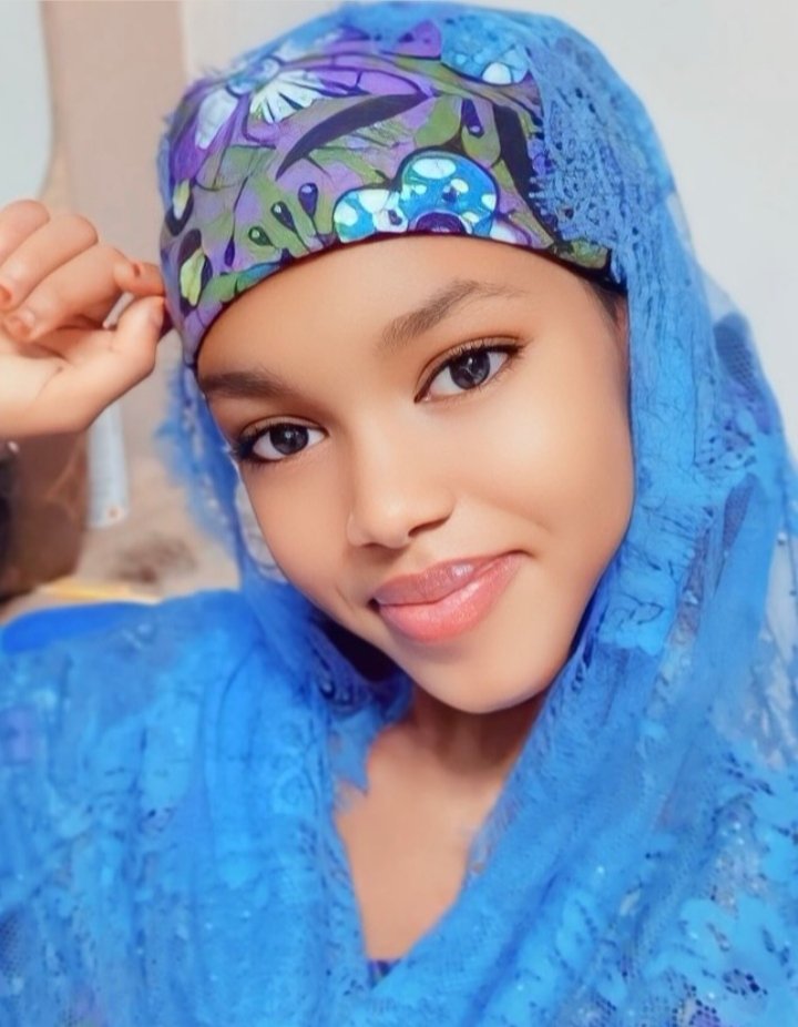 Shakutii_'s tweet photo. Single Not Struggling💋🥀🥰 https://t.co/IwalMmJNfN