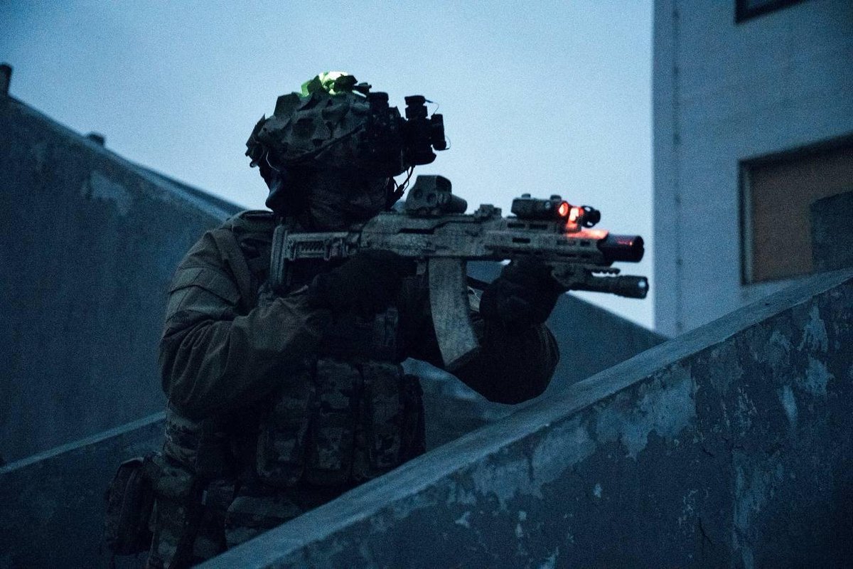 War Flash tweet media