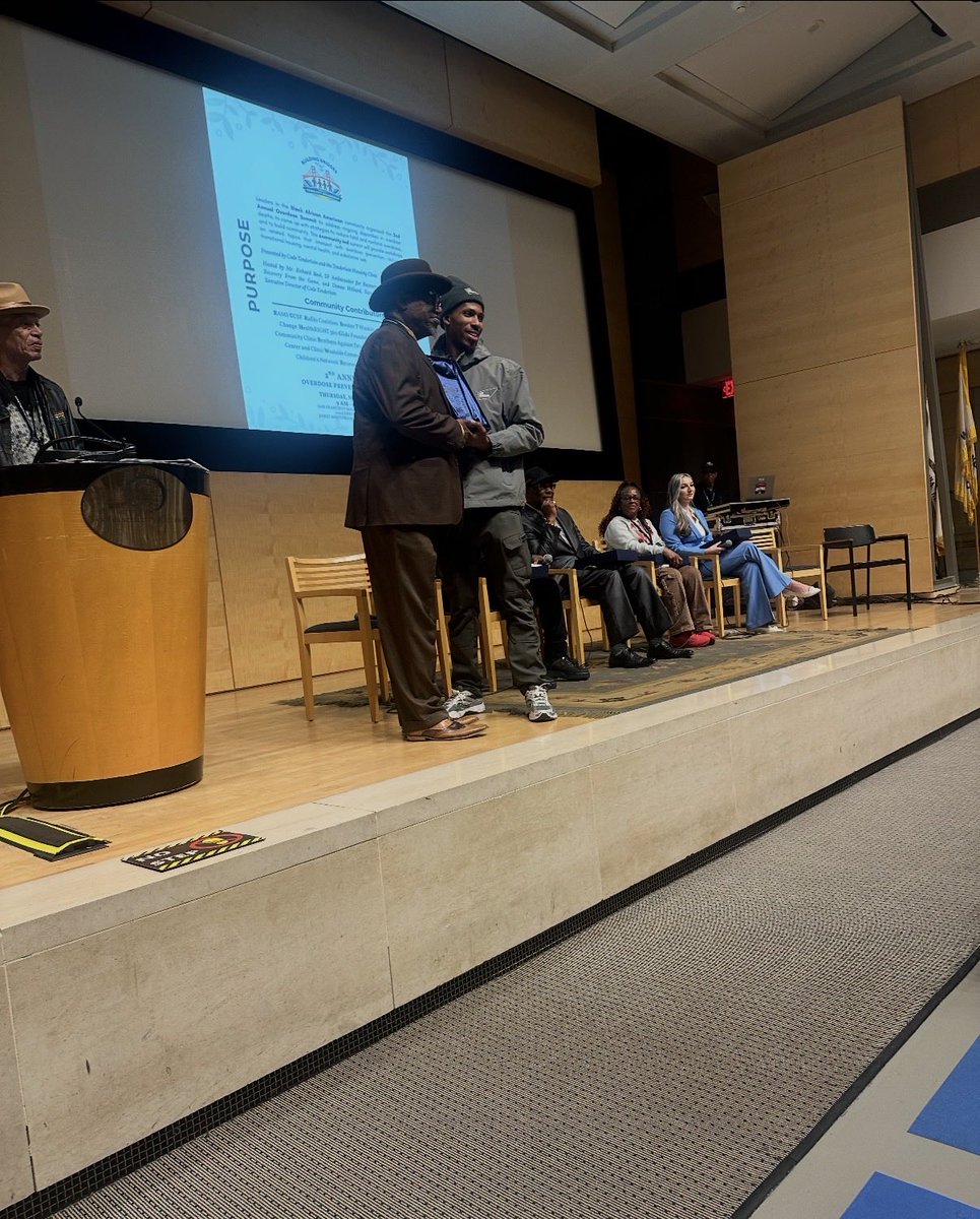 Ambassador4Rec's tweet photo. The 2nd Annual Overdose Prevention Summit at the SF Main Library was a great success! Thank you to all the officials, service providers, and community leaders that participated! https://t.co/qJ7G6DdOfS