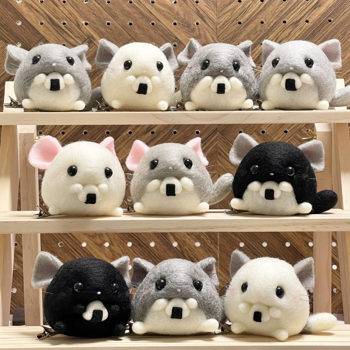♡新作♡ マシュマロちゃん　チンチラちゃん おにぎりチラ💓🍙🐭✨ 完成しました❣️ カチューシャ＆肩乗せ