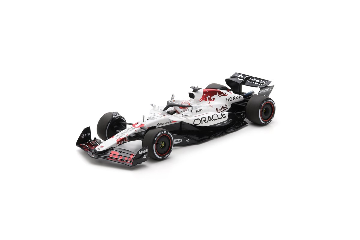 RacingModels_jp's tweet photo. 【再販売予約🔥】Verstappen 日本GP 2025
完売していた
1/12 日本GP優勝モデル再登場🏁
✔ Red Bull RB21
✔ Max Verstappen
✔ Winner Japanese GP 2025
✔ ビッグスケール 1/12
圧倒的存在感🔥
前回買い逃した方はぜひ👀
■予約締切
2026年5月18日まで
https://t.co/Cie09jj9vS
#RacingModels #RacingModelsjp
#F1 #RedBull #MaxVerstappen
