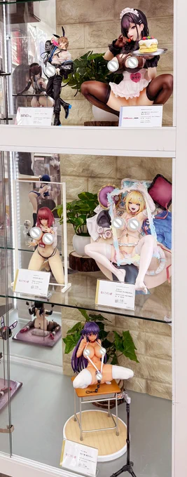 ━━━━━━━━━ 展示情報 ━━━━━━━━━ 『あみあみ秋葉原フィギュアタワー店』様にて、下記のデコマスを展示いたしましたー! 新作続々だよ! この週末にぜひ見に行ってくださいね! エイト バニーVer. 『僕は梅田さんに逆らえない』梅田 あすか 辻中みほ 純心ver.
