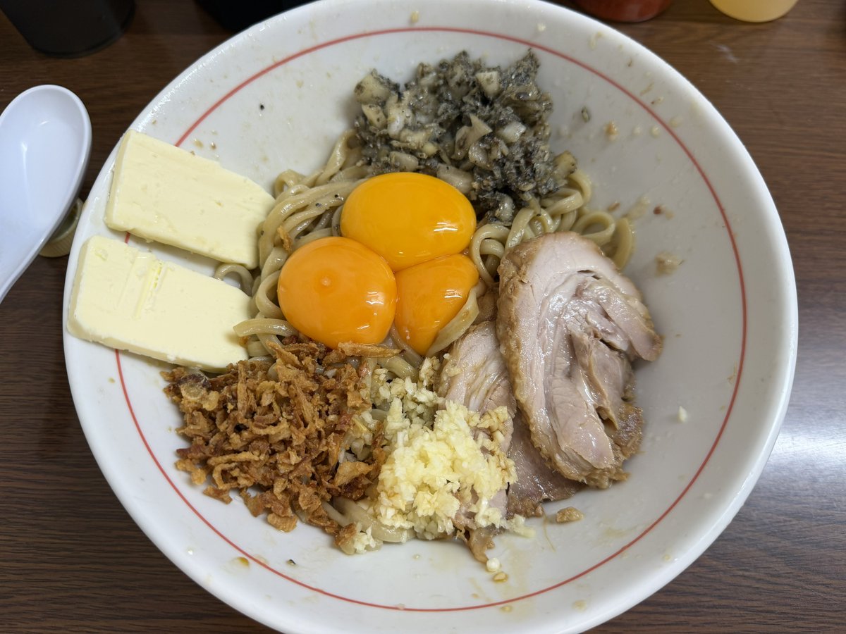 ささかま tweet media