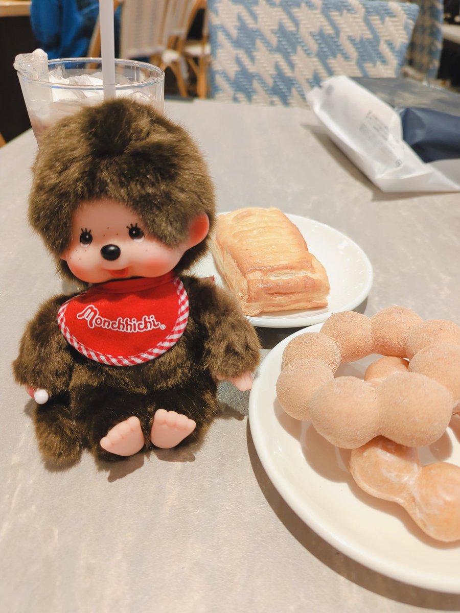 Kemumo_'s tweet photo. #モンチッチ #Monchhichi #ぬい活 #ぬい撮り #モン活

賢治「おかあしゃん、きょうは病院なんだもん。着いてきちゃったもん」 https://t.co/rJhzoEHt3B