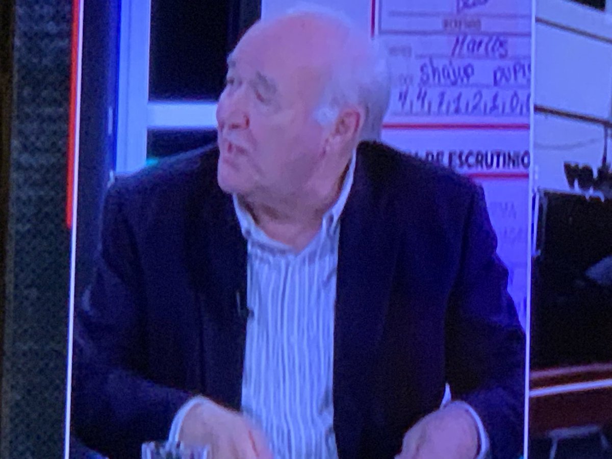 AlcortaLourdes's tweet photo. Que fuerte el programa d Beto Todo un destapen d inicio ( las actas, lugares, firmas….) a fin. Y todo el tema dl famoso  fiscalín……. Todo d horror….. https://t.co/bz17cmbQdW