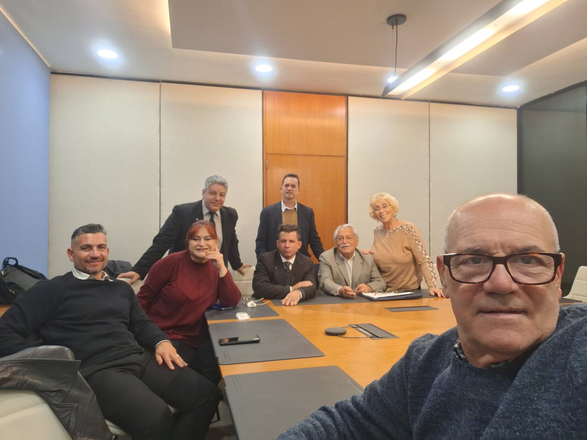 ConsoleJose's tweet photo. Hoy nos reunimos proyectando las actividades del segundo semestre del Programa de Víctimas de Delito @CPACF https://t.co/0zE2wlOmDc