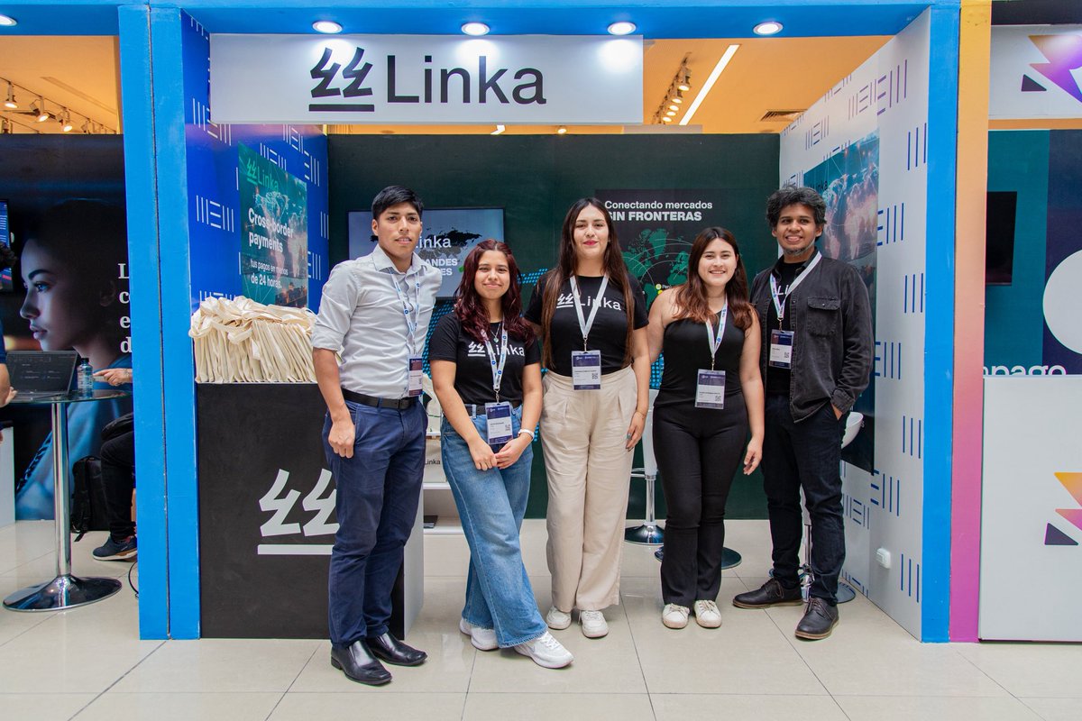 LinkaFinance's tweet photo. Día 1 en el @BlockSummitLA 🇵🇪
La infraestructura financiera en LATAM está cambiando.

Linka está aquí porque operamos exactamente en esa capa: pagos cross-border sobre rieles de stablecoin.
Si estás en el evento, conversemos.
#BlockchainSummitLatam #Stablecoins #LATAM https://t.co/Uj1YvVhvpY