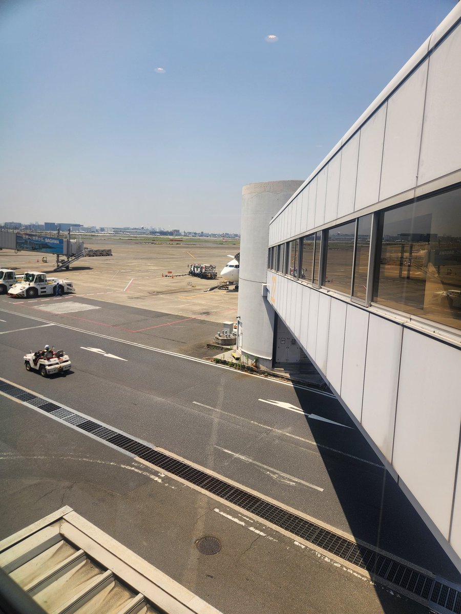 matu8977's tweet photo. さてと九州地区に行きますかね(-.-)y-~ https://t.co/G8DFE5e1DU