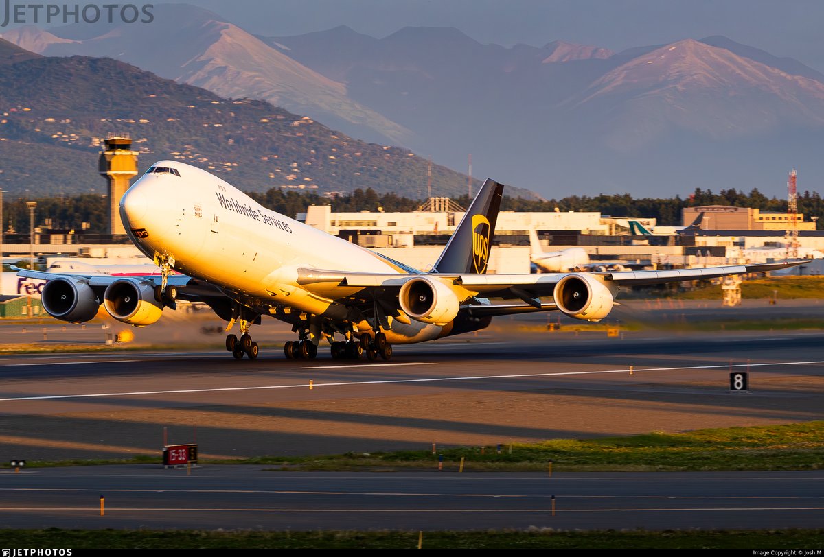 JetPhotos tweet media