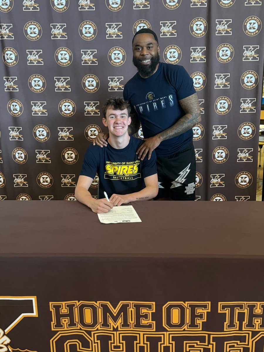 Ru_B_Do's tweet photo. Since @brayrubidoux was a kid there have been only 2 things that never changed.  His love for the game and the support &amp; commitment from @Forluvofthegame. Next chapter at @USM_basketball loading…. I know DJ will be by his side the whole way.  Thank you, Coach. https://t.co/tjwZ9zam1j