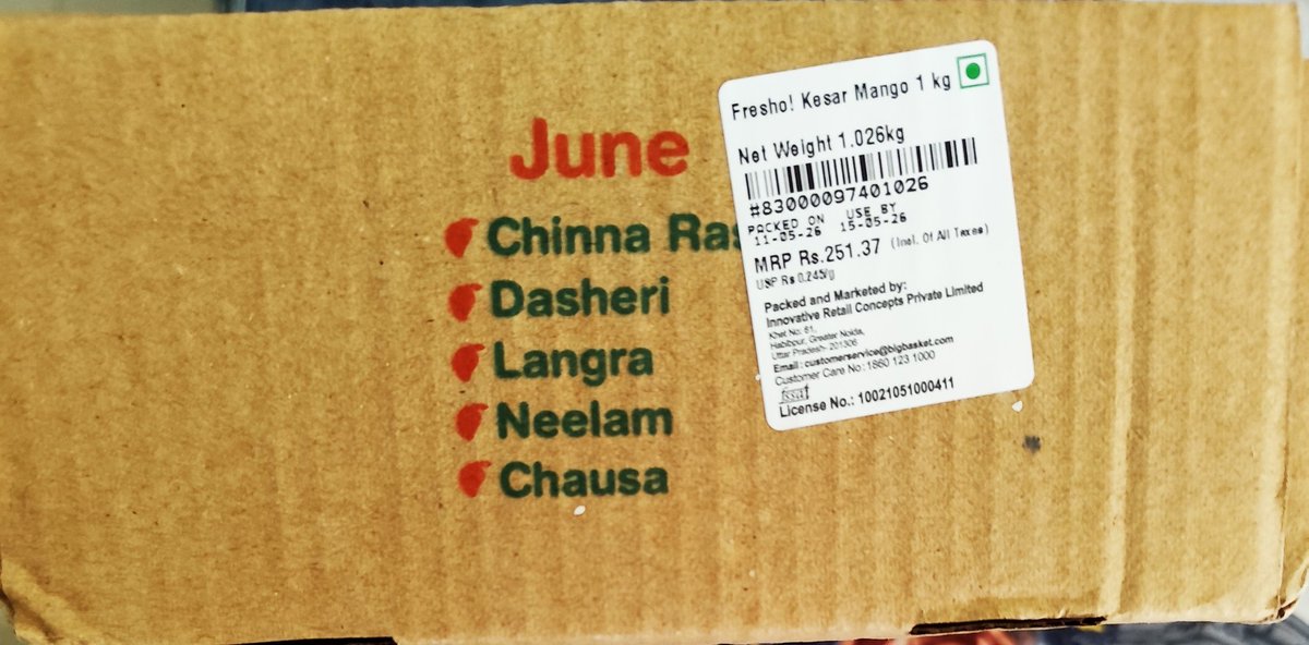 Nidhish_Chandra's tweet photo. @bigbasket_com In name of True Weight Policy, delivered less than the order but charged high by increasing weight. Is it your s/w or weight m/c that has this glitch? I had doubt so did weigh the item today. Pls refer pics. I am afraid that many users have been charged extra! https://t.co/k0P03xYl8o