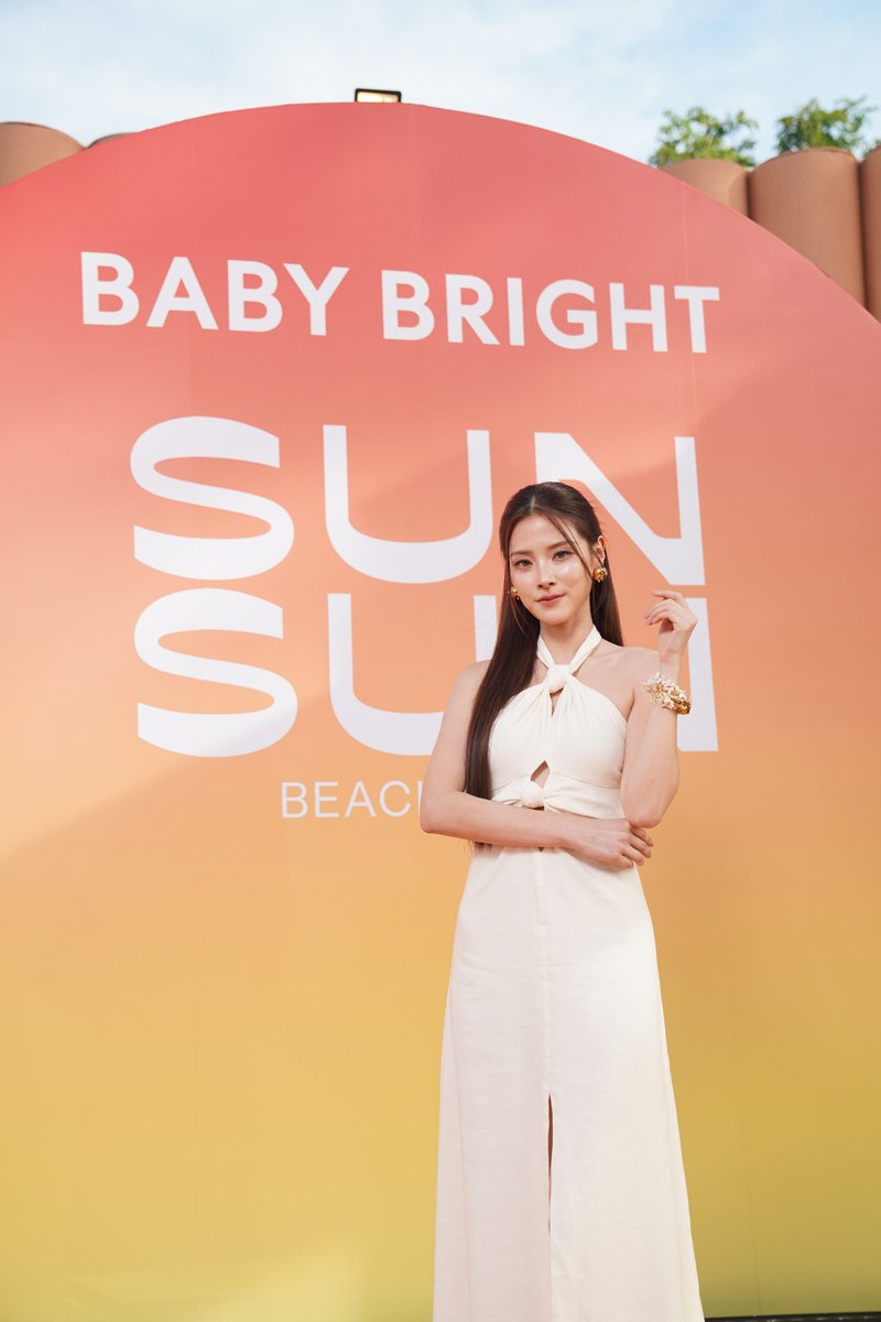 otpc_story's tweet photo. "ใบเฟิร์น พิมพ์ชนก" สาดออร่าท้าแดดริมหาด เปิดตัว Baby Bright SunSun Club นิยามความงามบทใหม่ สวยมั่นใจแบบ Naturally Bright
#ใบเฟิร์นพิมพ์ชนก
#CleanBeauty
#NaturallyBright
#BABYBRIGHTSunSunClub
#BabyBright #SunSunClub
อ่านข่าวเพิ่มเติมได้ที่ https://t.co/OJZiedUyvg https://t.co/puWtV0EeYO