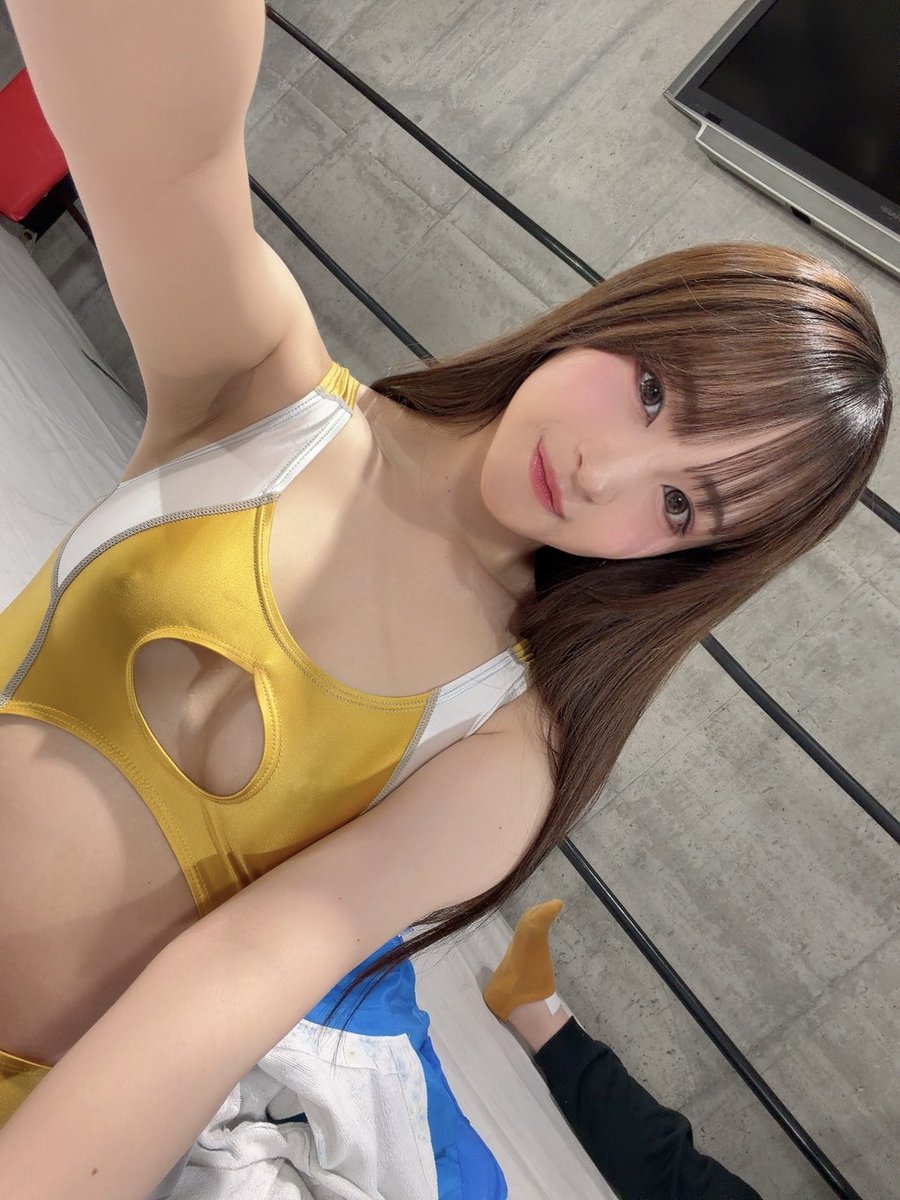若月もあ🐰 tweet media