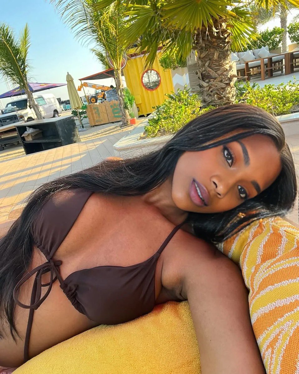 Findom Goddess Courtney tweet media