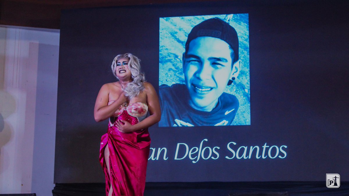 uplbperspective's tweet photo. ORGWATCH | Local drag queens graced Baker Hall for the 19th Star in Carillion: Let There Be Drag! on May 8 at the University of the Philippines Los Baños.
#StarInCarillon
#LetThereBeDrag
#DragForACause
#UPLBOrgwatch https://t.co/cJbWvqJl8J