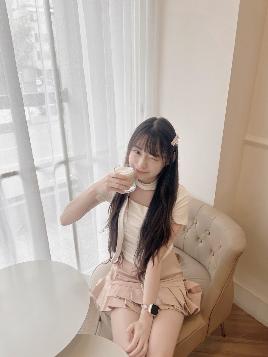 이솔 tweet media
