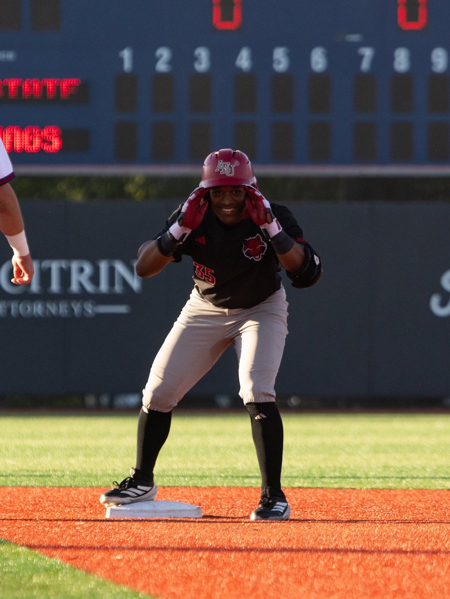 AStateBaseball's tweet photo. What. A. Night. 🤩

#WolvesUp https://t.co/Nz02wJvN2K