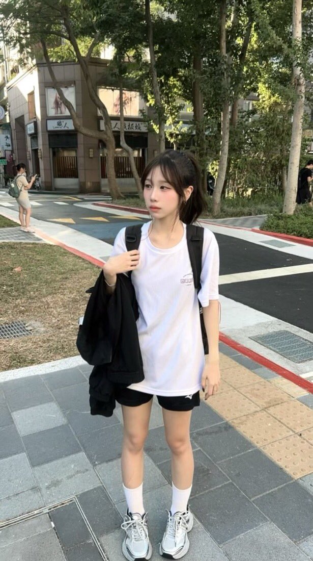 萱萱 tweet media
