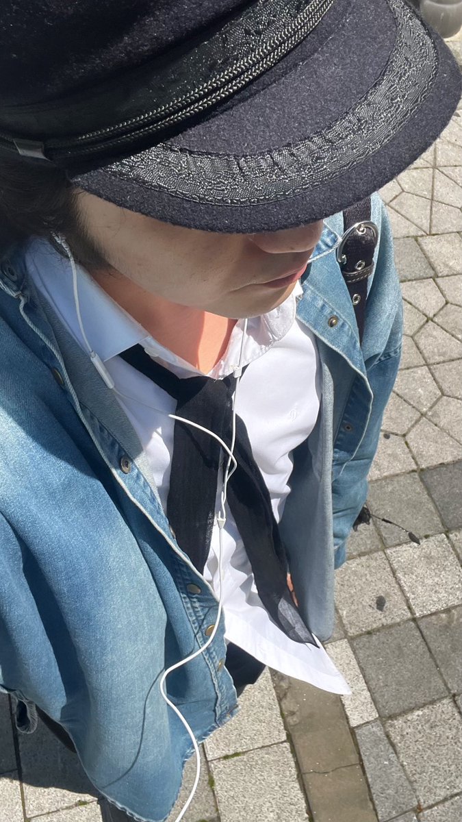 메롱 tweet media