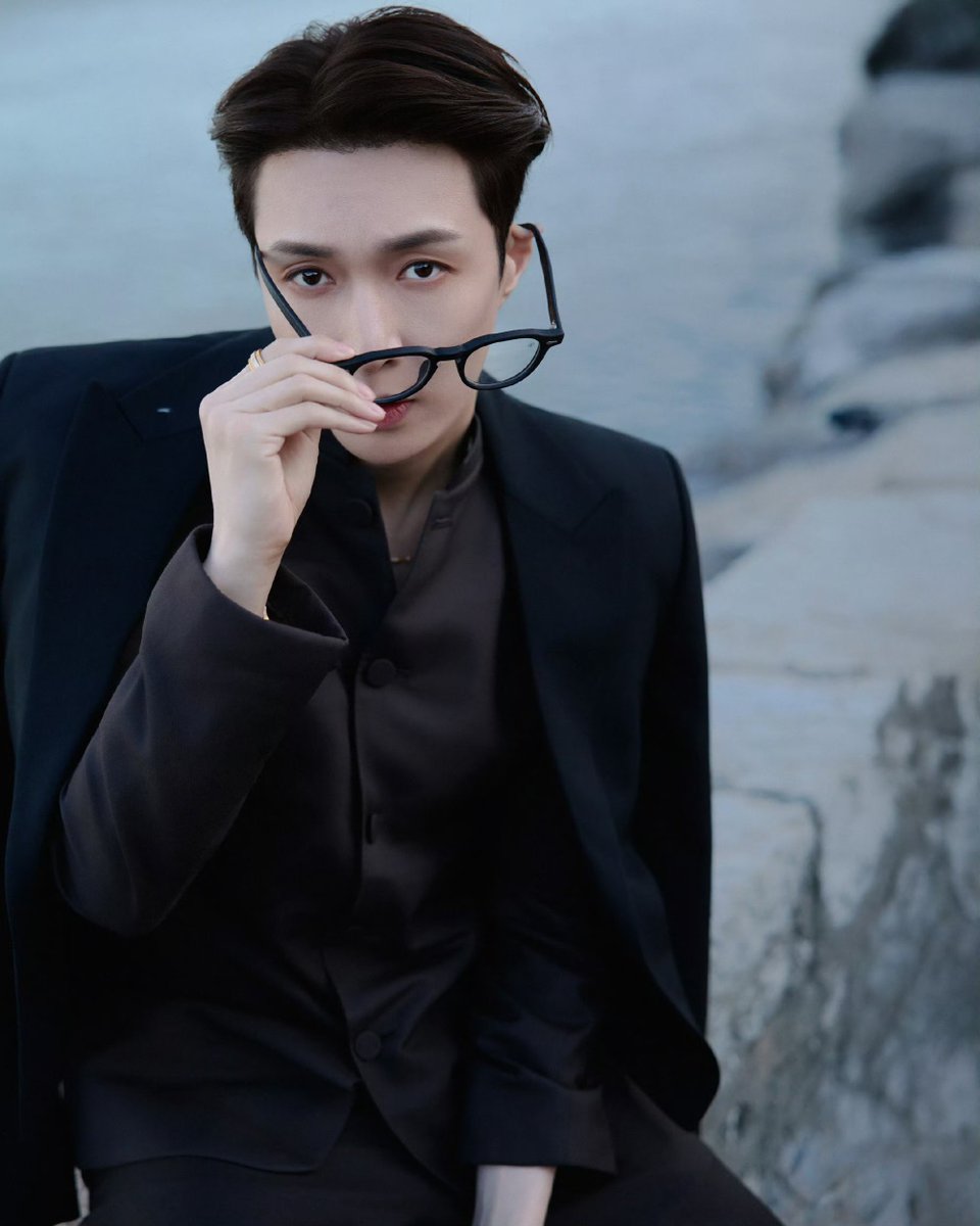 ZHANG YIXING PHILIPPINES 🇵🇭 tweet media