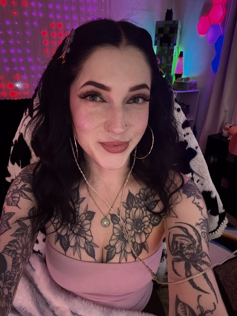 Ghost Jen ♡✧₊⁺ tweet media